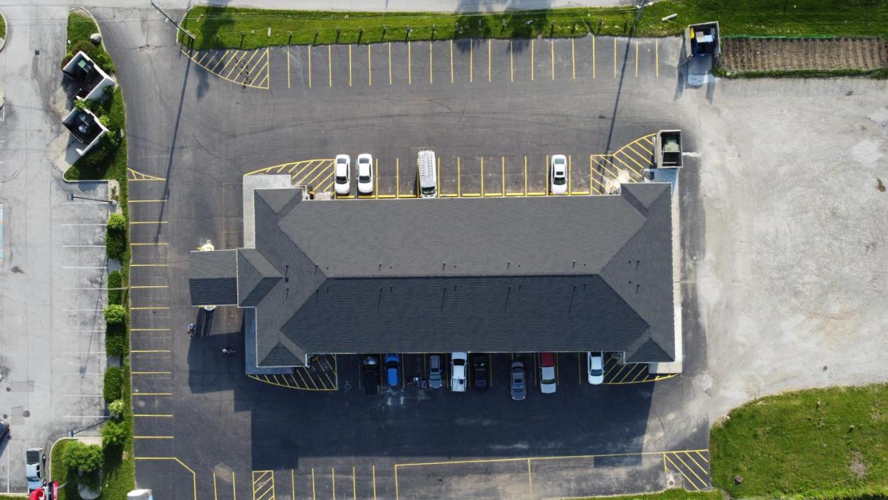 Days Inn By Wyndham Indianapolis East Post Road Esterno foto