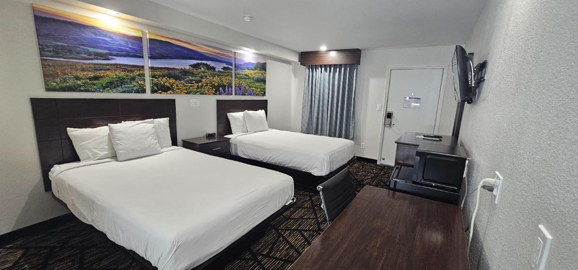 Days Inn By Wyndham Indianapolis East Post Road Esterno foto
